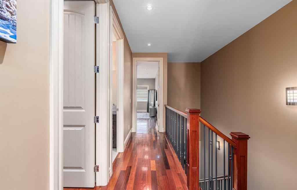 MLS® A2229957 - 2239 32 Street SW in Killarney/Glengarry Calgary, Residential