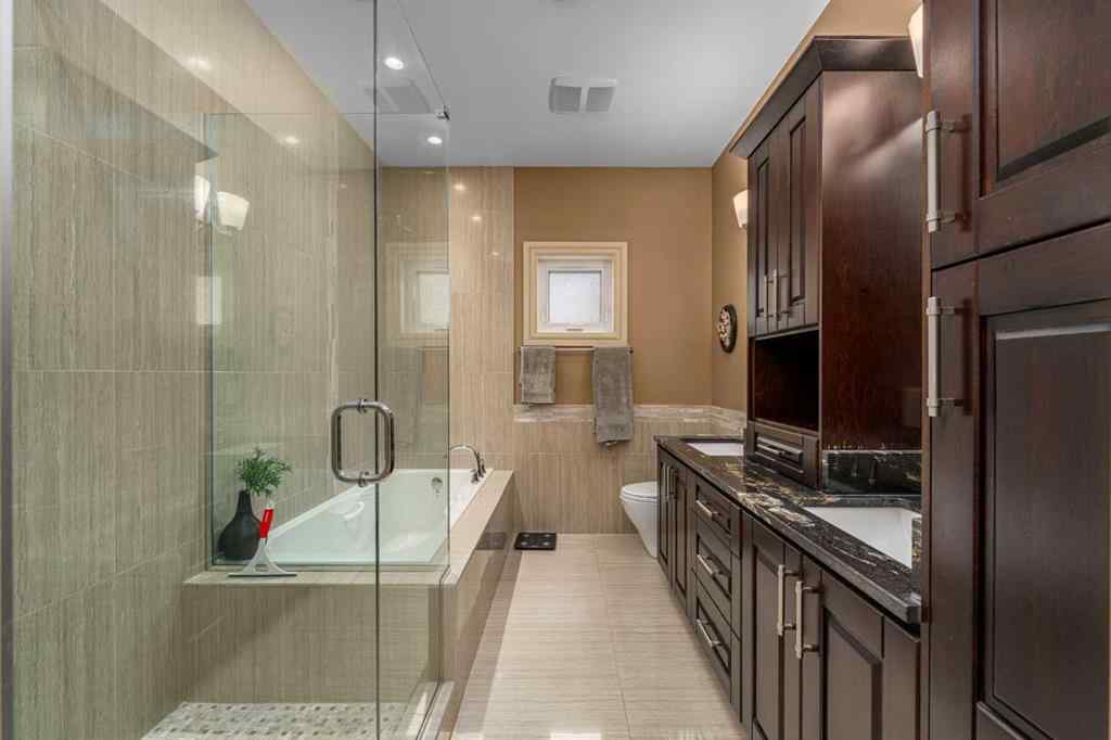 MLS® A2229957 - 2239 32 Street SW in Killarney/Glengarry Calgary, Residential