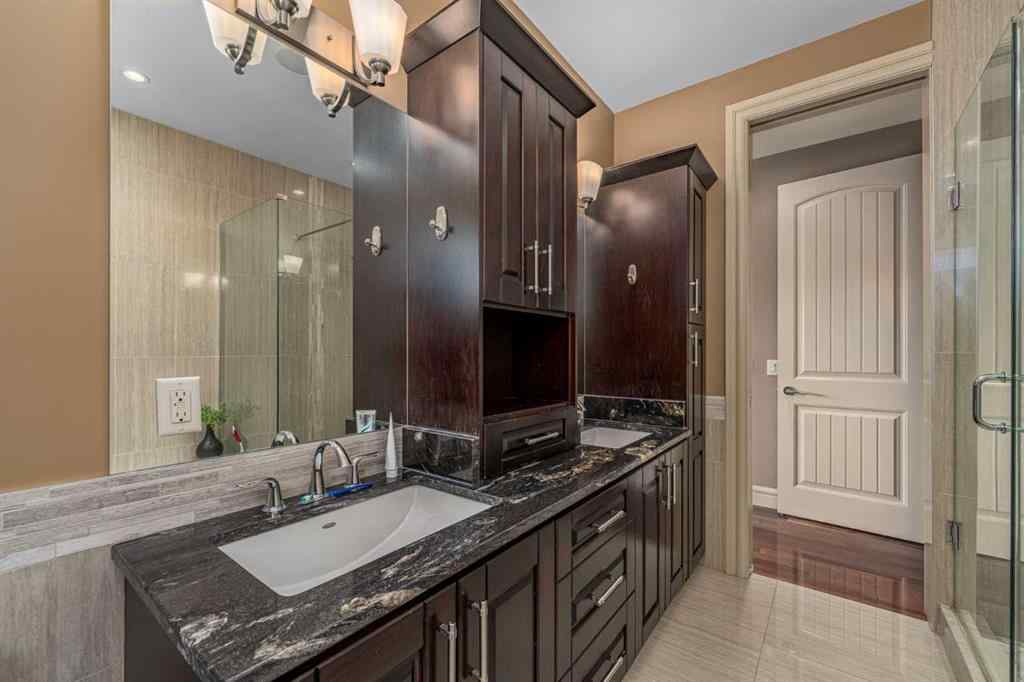 MLS® A2229957 - 2239 32 Street SW in Killarney/Glengarry Calgary, Residential