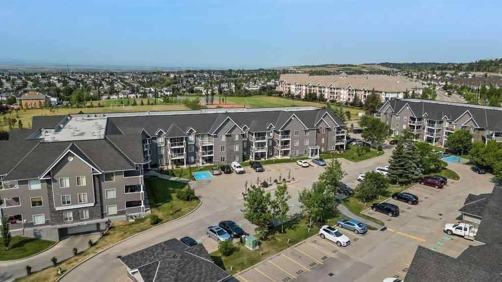 MLS® A2229959 - 3308 Tuscarora Manor NW in Tuscany Calgary, Residential