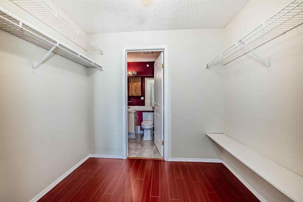 MLS® A2229959 - 3308 Tuscarora Manor NW in Tuscany Calgary, Residential