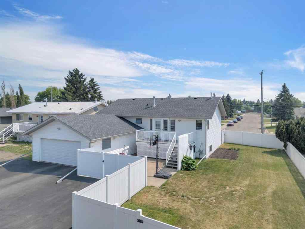 MLS® A2229962 - 6010 57 Avenue  in Lucas Heights Ponoka, Residential