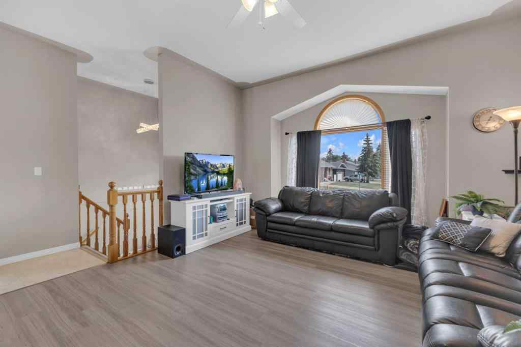 MLS® A2229962 - 6010 57 Avenue  in Lucas Heights Ponoka, Residential