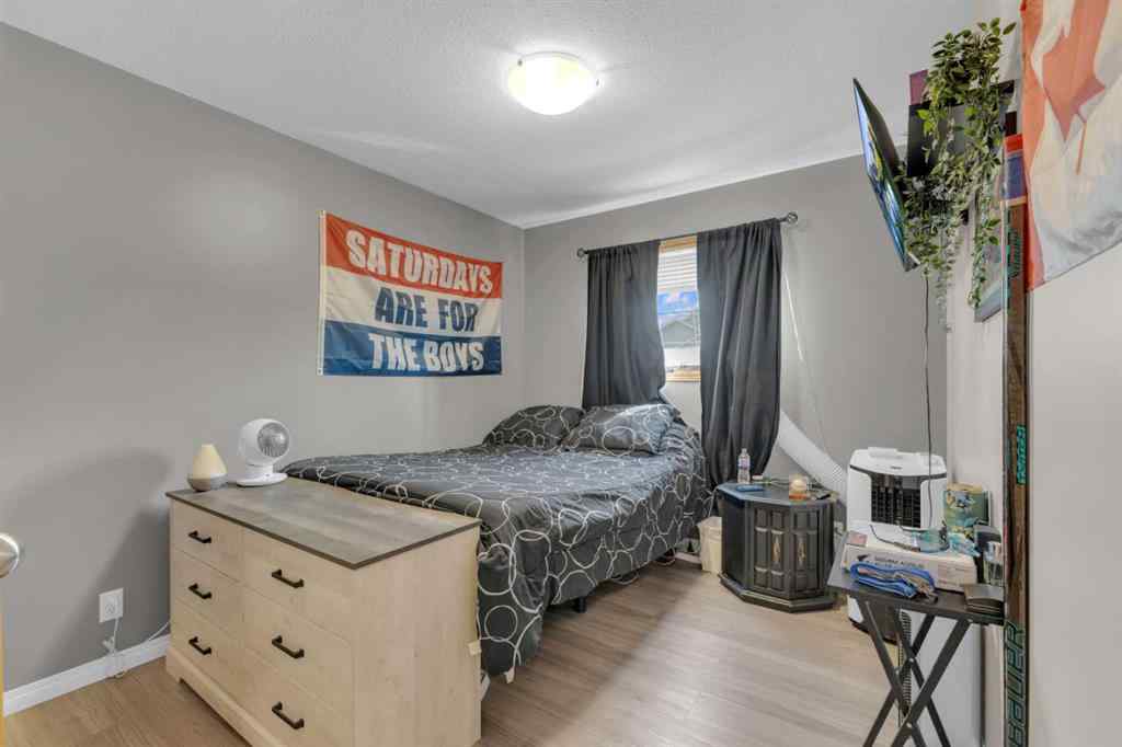 MLS® A2229962 - 6010 57 Avenue  in Lucas Heights Ponoka, Residential