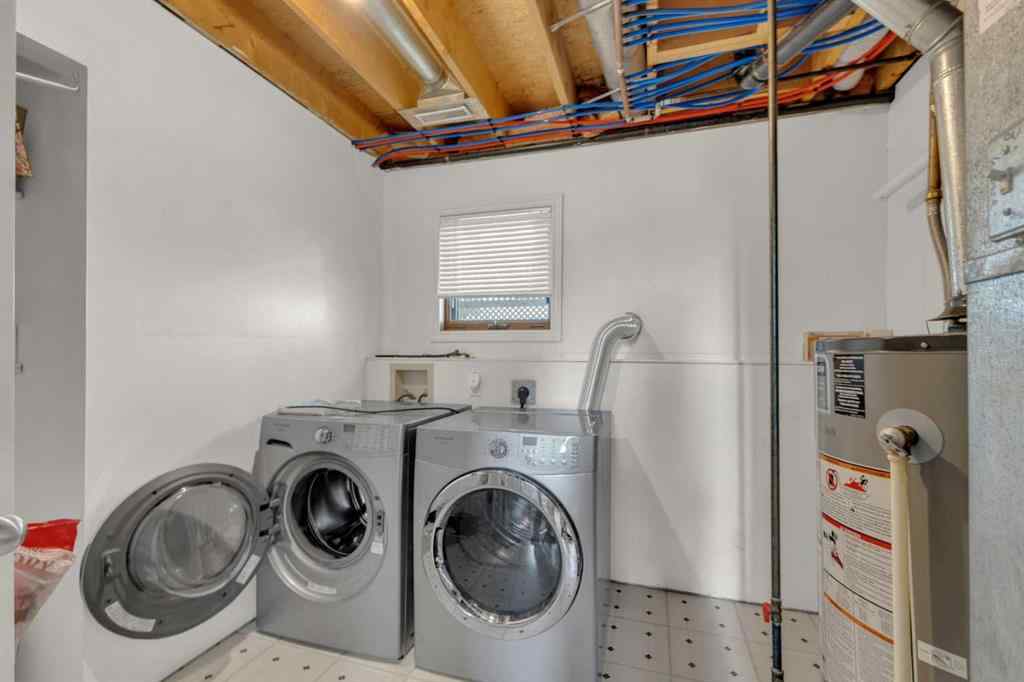 MLS® A2229962 - 6010 57 Avenue  in Lucas Heights Ponoka, Residential