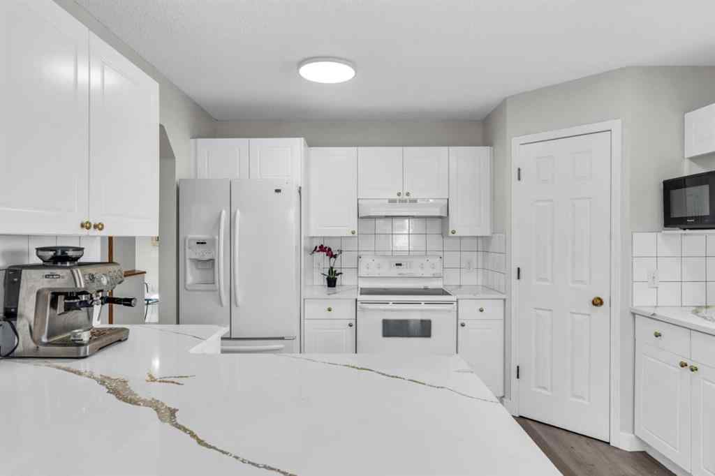 MLS® A2229972 - 18562 Chaparral Manor SE in Chaparral Calgary, Residential