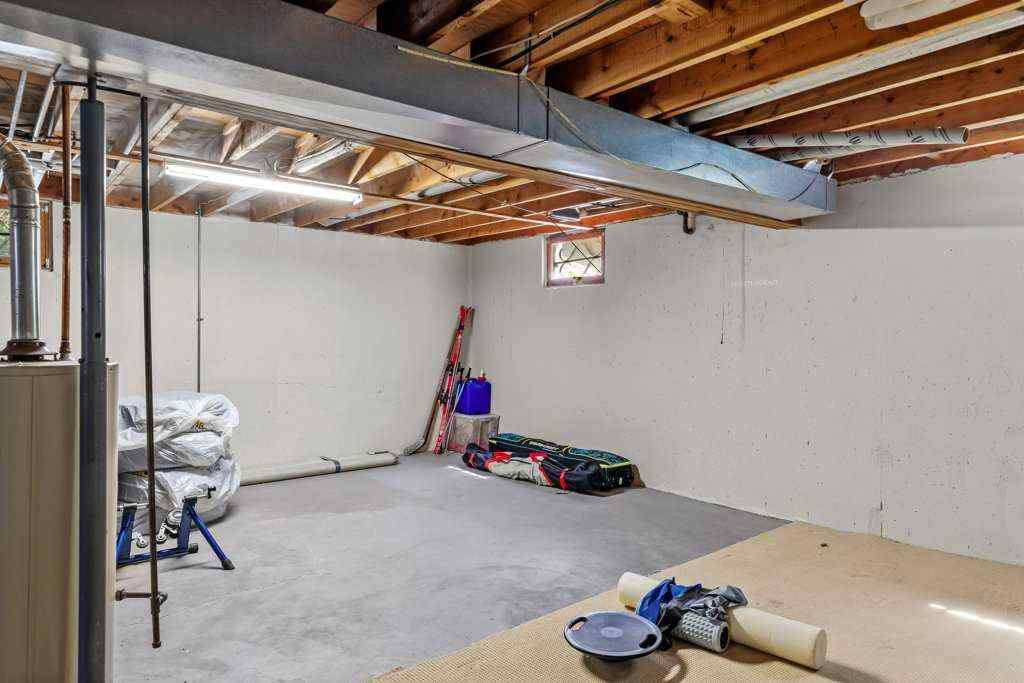 MLS® A2229973 - 4 Mount Rundle Place  in Town Centre_Canmore Canmore, Residential
