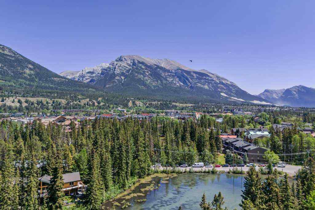 MLS® A2229973 - 4 Mount Rundle Place  in Town Centre_Canmore Canmore, Residential