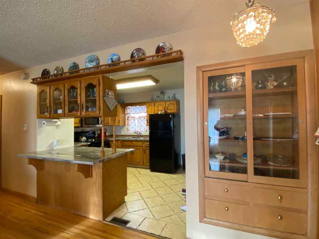 MLS® A2229990 - 5207 49 Street  in Riverside Ponoka, Residential