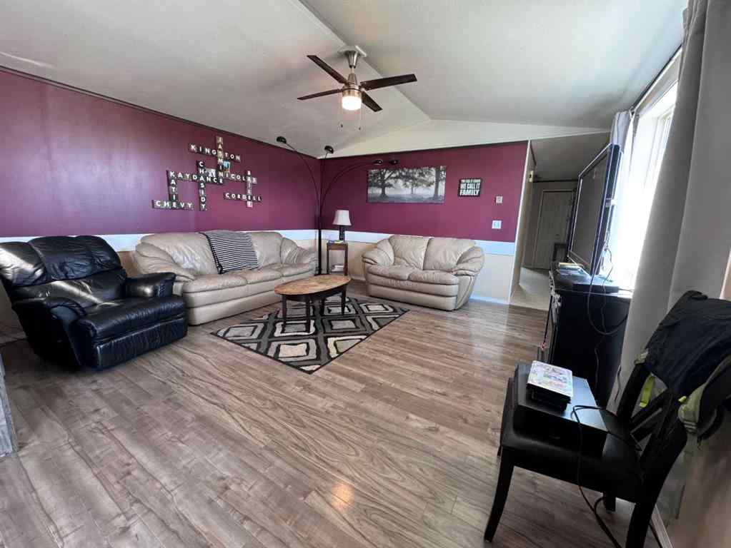 MLS® A2229994 - 240080 Township Road 422   in NONE Rural Ponoka County, Residential