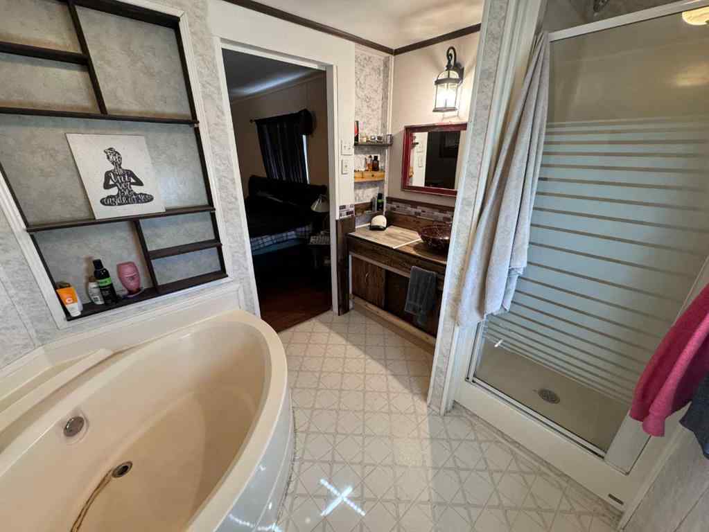 MLS® A2229994 - 240080 Township Road 422   in NONE Rural Ponoka County, Residential