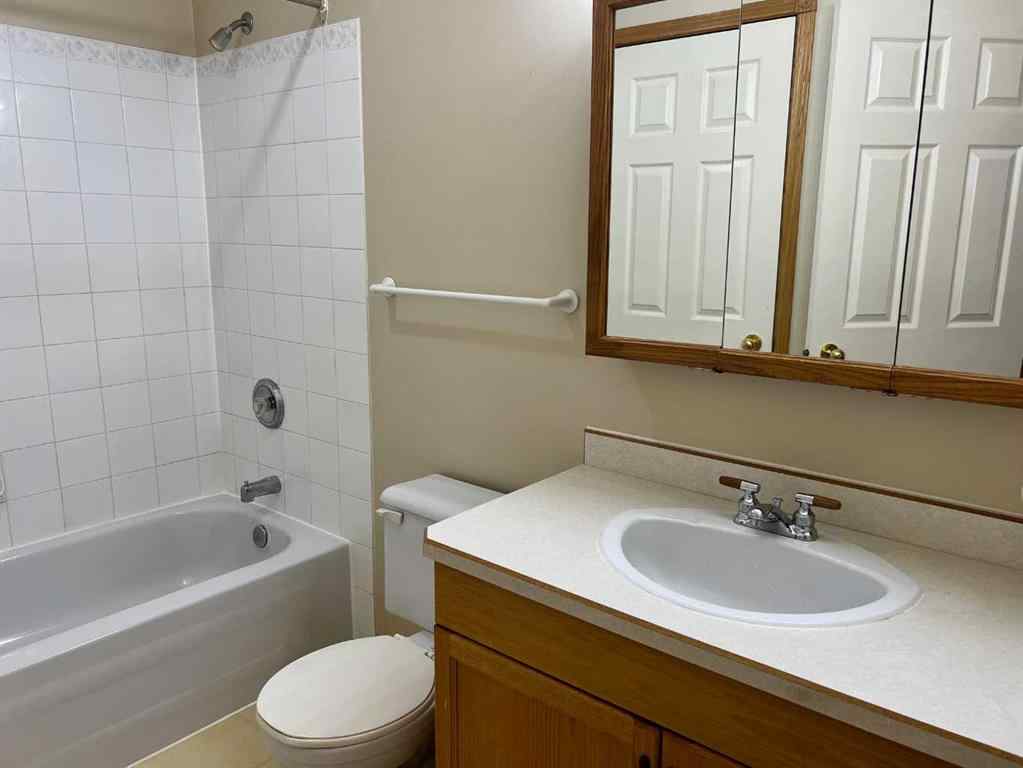 MLS® A2229996 - 4919 56 Street  in Prospect Camrose, Residential