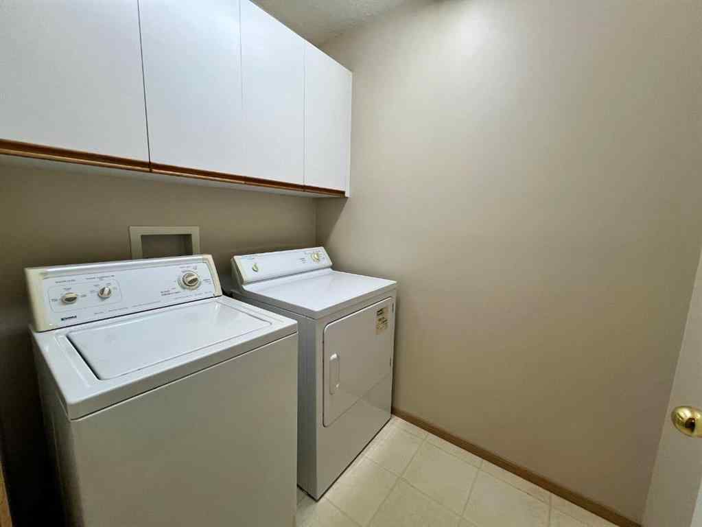 MLS® A2229996 - 4919 56 Street  in Prospect Camrose, Residential