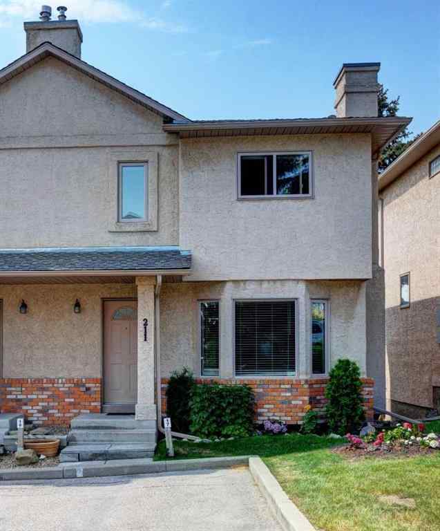 MLS® A2230017 - 211 Christie Park Mews SW in Christie Park Calgary, Residential