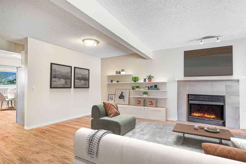 MLS® A2230017 - 211 Christie Park Mews SW in Christie Park Calgary, Residential