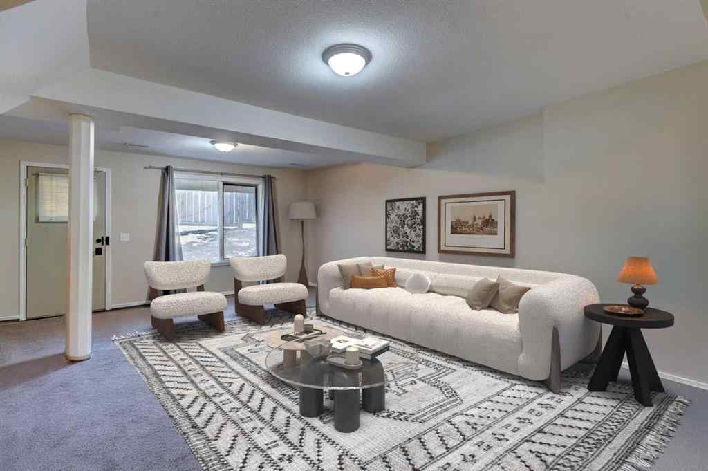 MLS® A2230017 - 211 Christie Park Mews SW in Christie Park Calgary, Residential