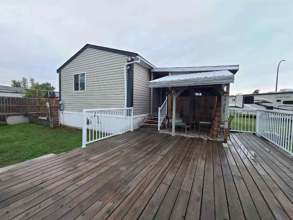 MLS® A2230026 - 5533 and 5531 51 Street  in NONE Berwyn, Residential