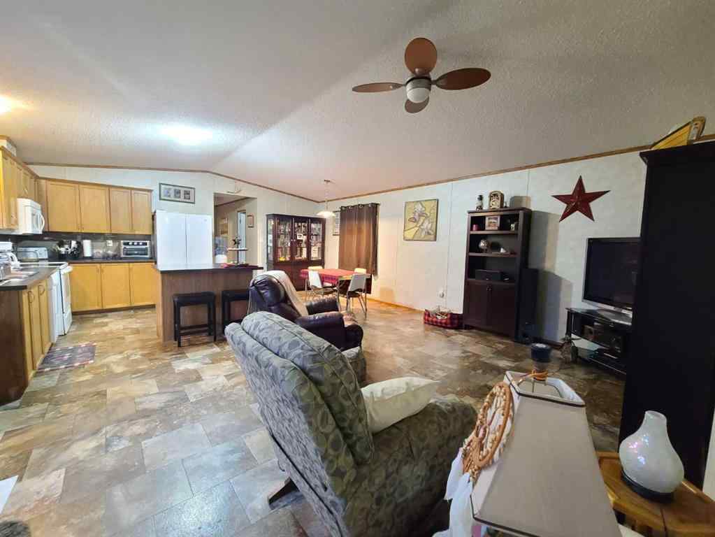 MLS® A2230026 - 5533 and 5531 51 Street  in NONE Berwyn, Residential