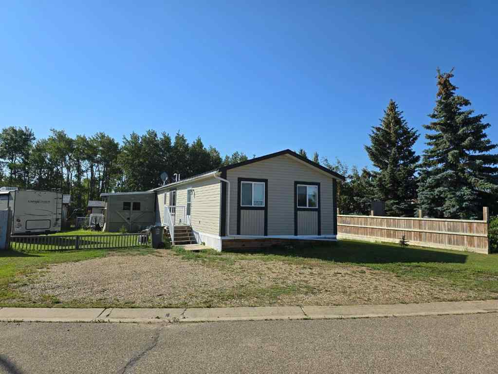 MLS® A2230026 - 5533 and 5531 51 Street  in NONE Berwyn, Residential