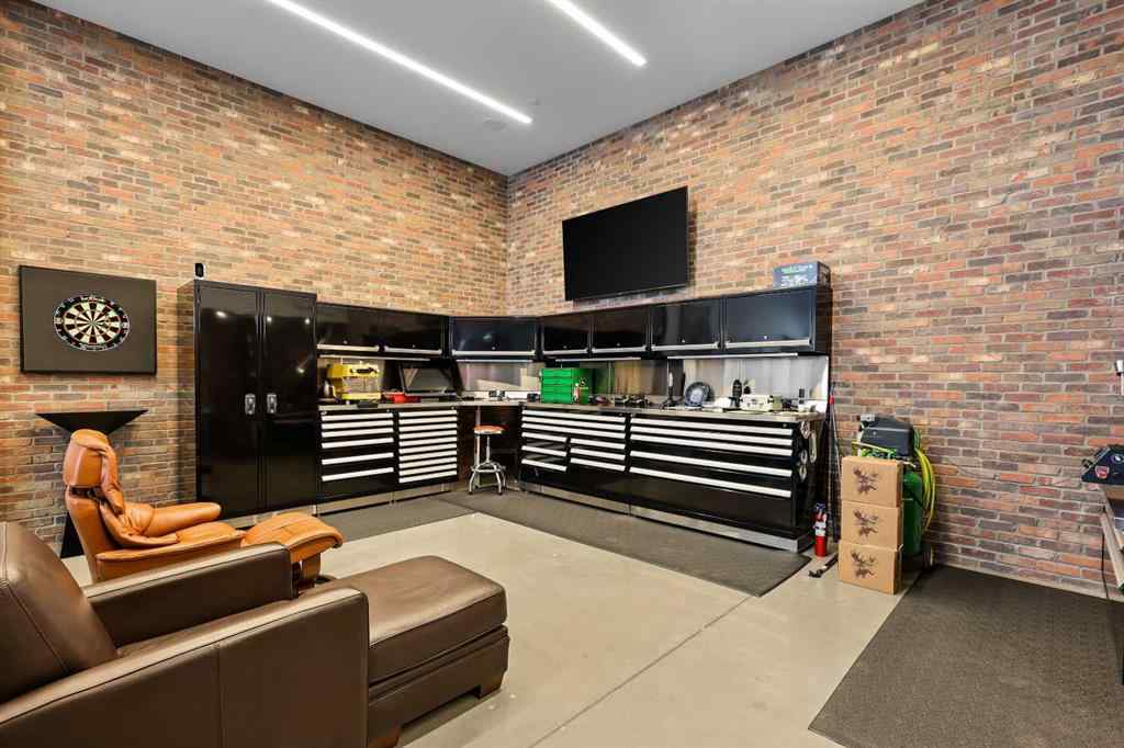 MLS® A2230038 - Unit #41 & 43 1750 120 Avenue NE in Stoney 1 Calgary, Commercial