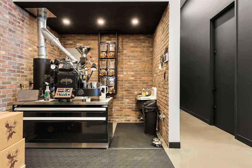 MLS® A2230038 - Unit #41 & 43 1750 120 Avenue NE in Stoney 1 Calgary, Commercial