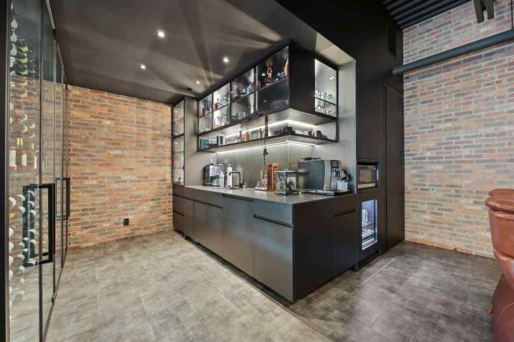 MLS® A2230038 - Unit #41 & 43 1750 120 Avenue NE in Stoney 1 Calgary, Commercial