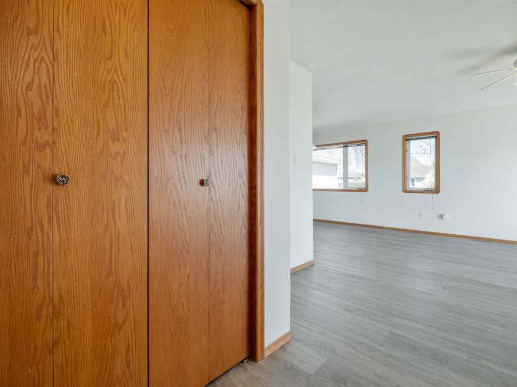 MLS® A2230041 - 5011 Second Street W in NONE Claresholm, Residential