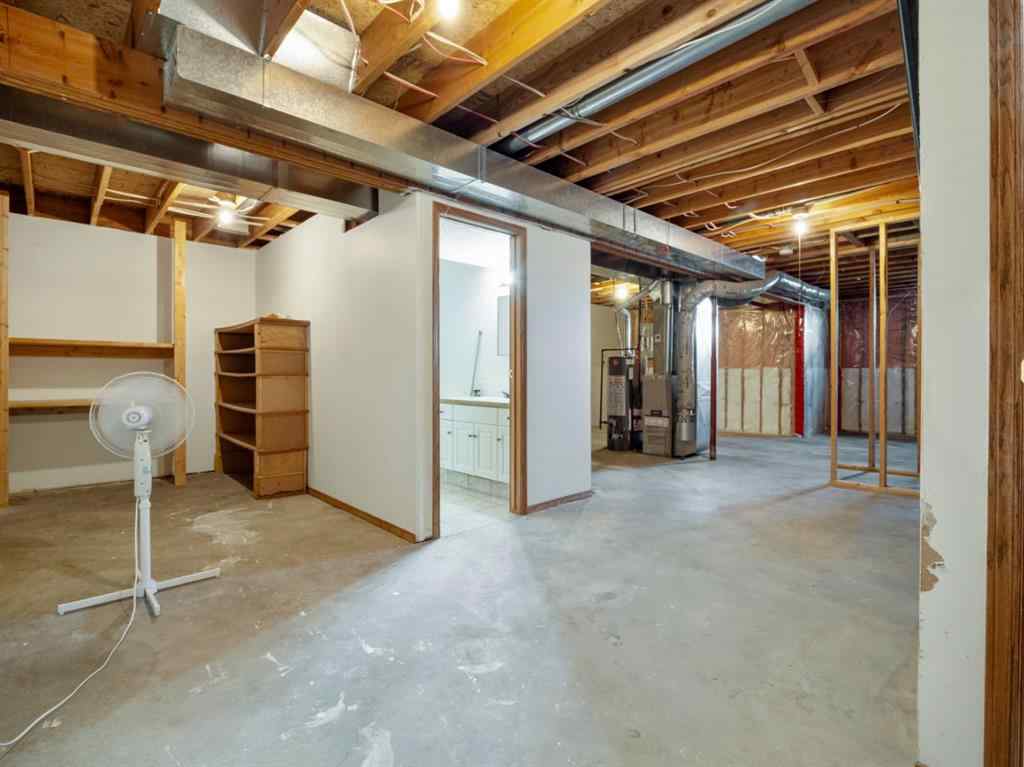 MLS® A2230041 - 5011 Second Street W in NONE Claresholm, Residential
