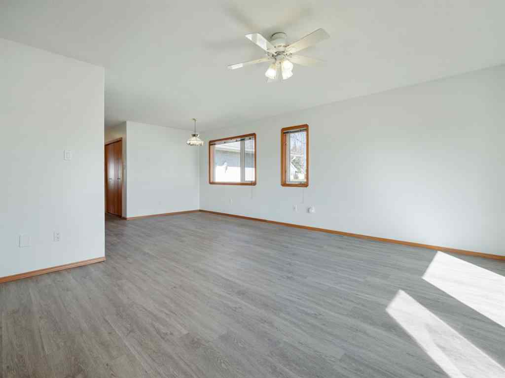 MLS® A2230041 - 5011 Second Street W in NONE Claresholm, Residential