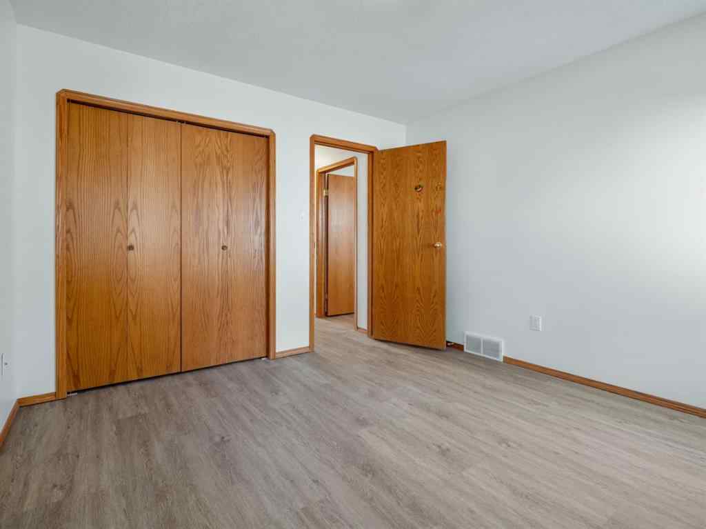 MLS® A2230041 - 5011 Second Street W in NONE Claresholm, Residential