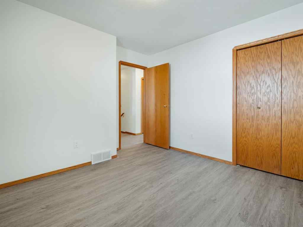 MLS® A2230041 - 5011 Second Street W in NONE Claresholm, Residential