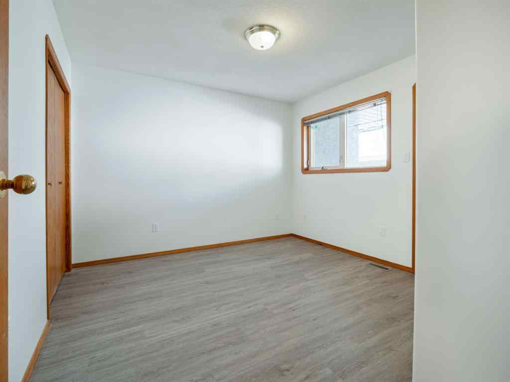 MLS® A2230041 - 5011 Second Street W in NONE Claresholm, Residential