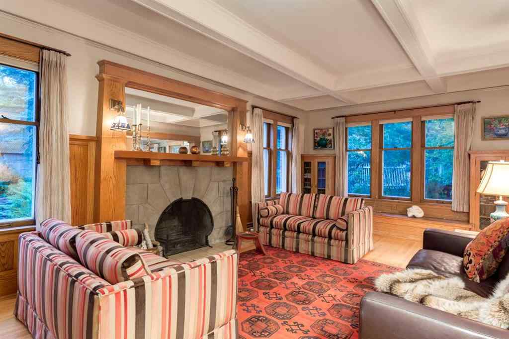 MLS® A2230110 - 2209 Carleton Street SW in Upper Mount Royal Calgary, Residential