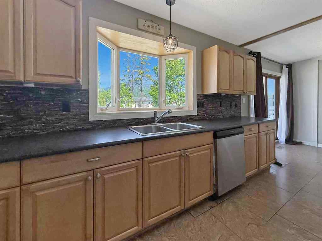 MLS® A2230115 - 10438 Shand Avenue  in NONE Grande Cache, Residential