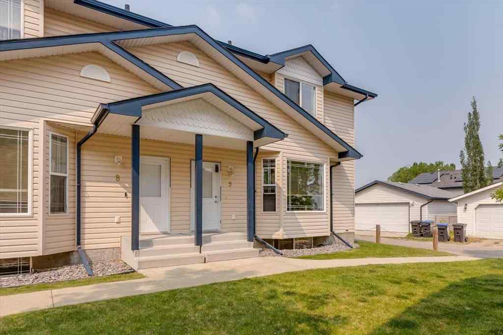 MLS® A2230118 - Unit #9 2 Hinshaw Drive  in Hewlett Park Sylvan Lake, Residential