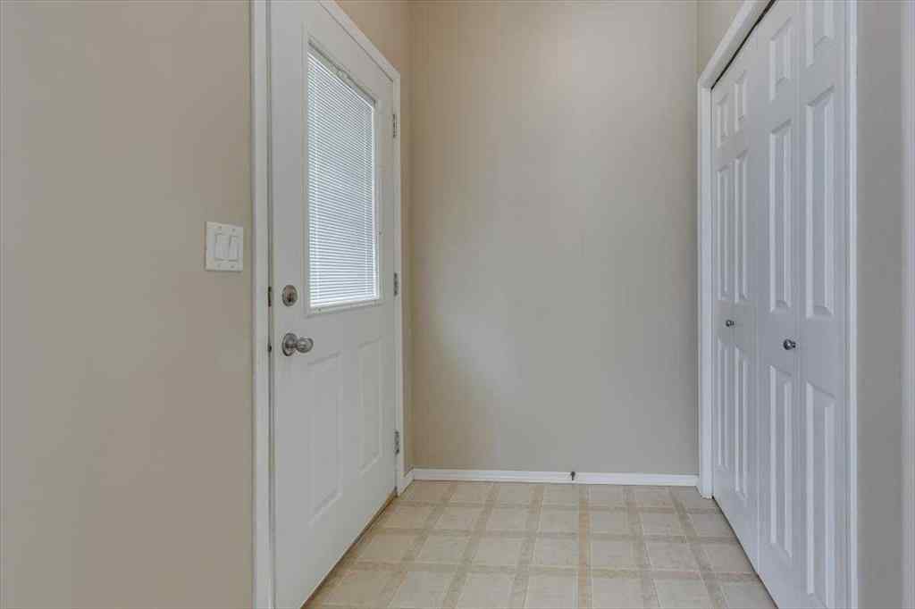 MLS® A2230118 - Unit #9 2 Hinshaw Drive  in Hewlett Park Sylvan Lake, Residential