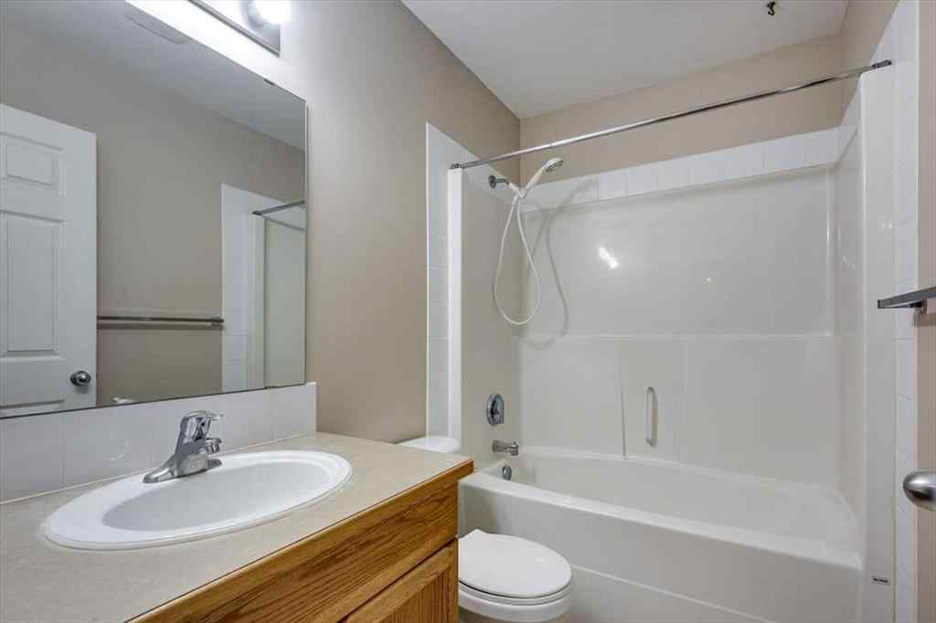 MLS® A2230118 - Unit #9 2 Hinshaw Drive  in Hewlett Park Sylvan Lake, Residential