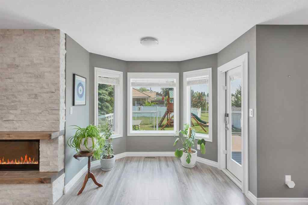 MLS® A2230133 - 116 Armitage Close  in Anders Park East Red Deer, Residential