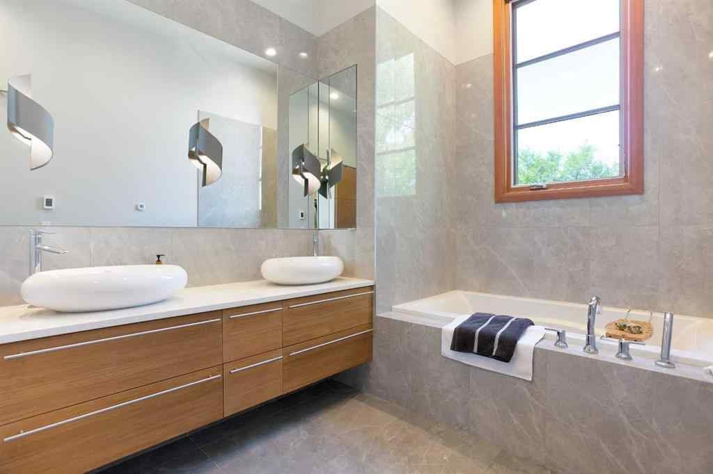 MLS® A2230138 - 3606 3 Street NW in Highland Park Calgary, Residential
