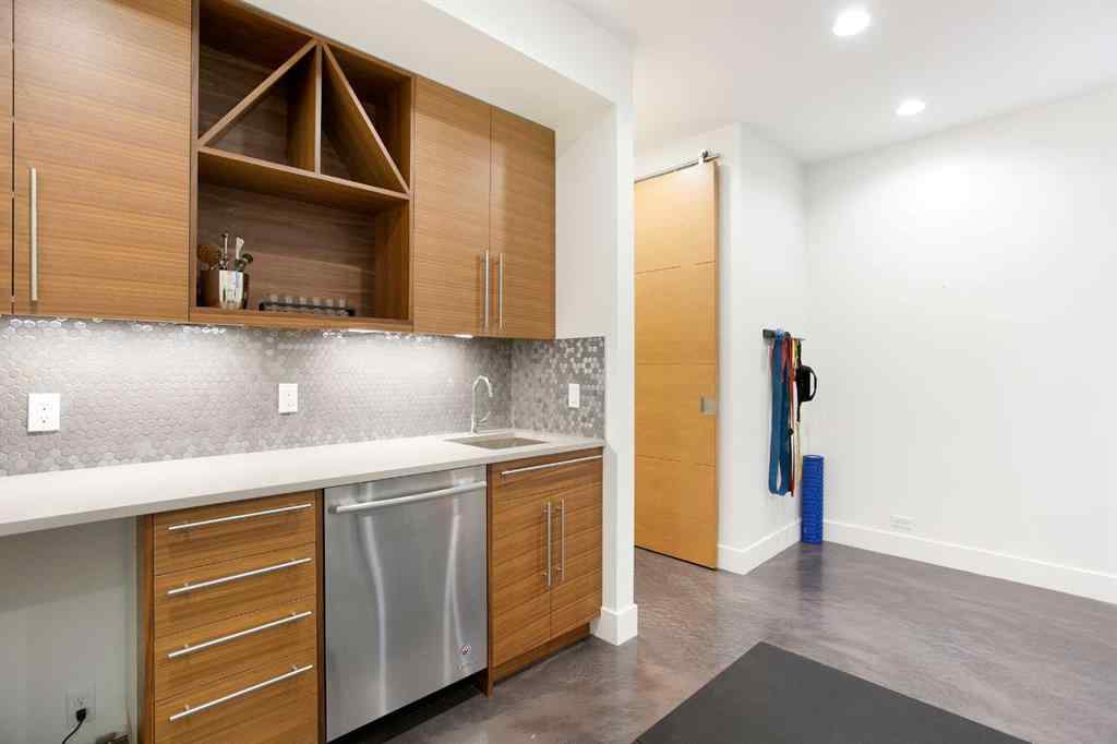 MLS® A2230138 - 3606 3 Street NW in Highland Park Calgary, Residential