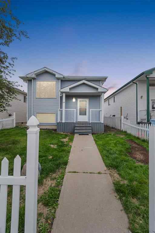 MLS® A2230150 - 129 Lightbown Way  in Timberlea Fort McMurray, Residential