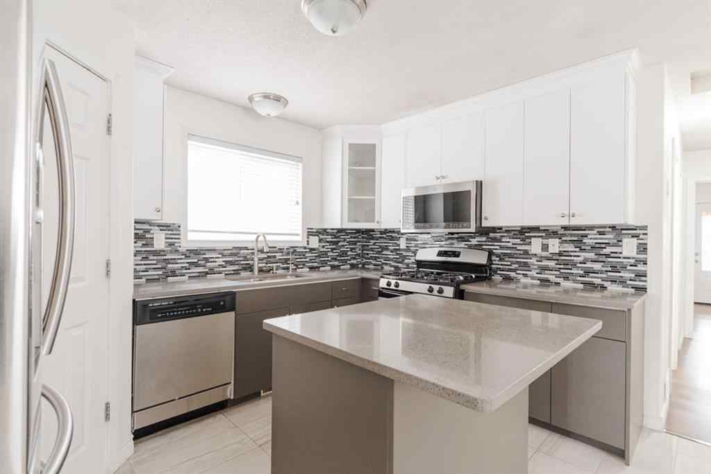 MLS® A2230150 - 129 Lightbown Way  in Timberlea Fort McMurray, Residential