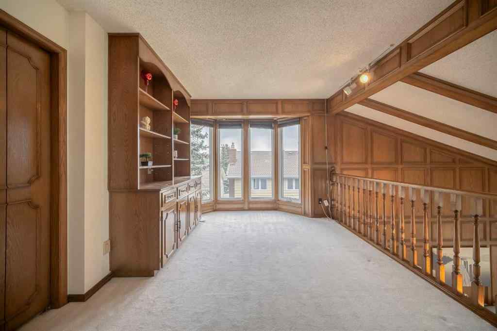 MLS® A2230151 - 107 Edgehill Court NW in Edgemont Calgary, Residential