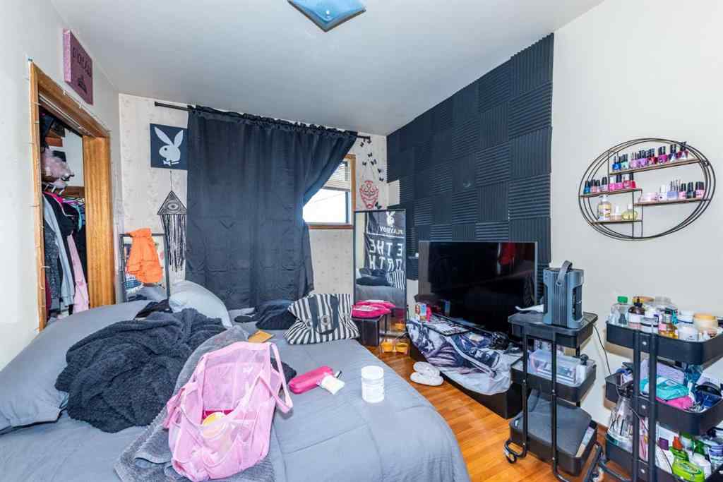 MLS® A2230160 - 1826 38 Street SE in Forest Lawn Calgary, Residential