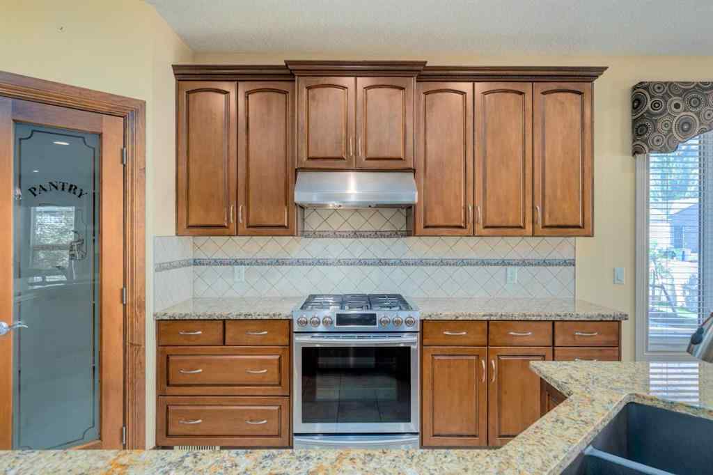 MLS® A2230187 - 72 Panatella Manor NW in Panorama Hills Calgary, Residential