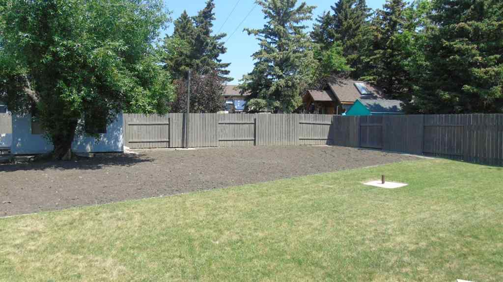 MLS® A2230241 - 379 OAKWOOD Drive  in NONE Pincher Creek, Residential