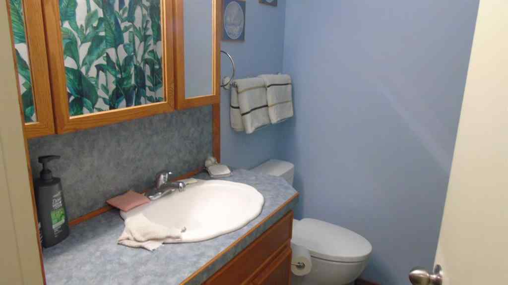 MLS® A2230241 - 379 OAKWOOD Drive  in NONE Pincher Creek, Residential