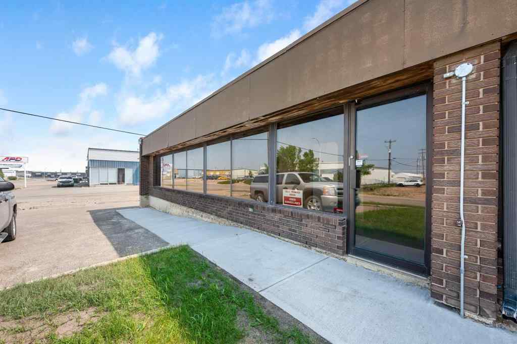 MLS® A2230244 - 5201A 63 Street  in Glen E. Neilsen Industrial Park Lloydminster, Commercial