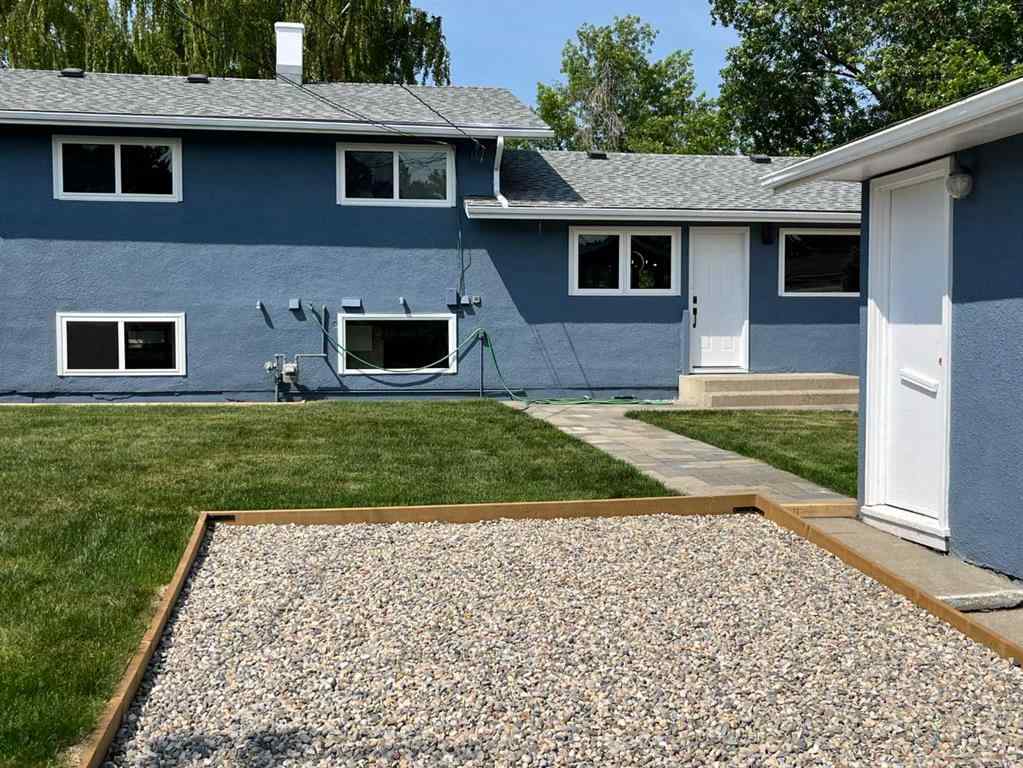 MLS® A2230253 - 71 Fyffe Road SE in Fairview Calgary, Residential