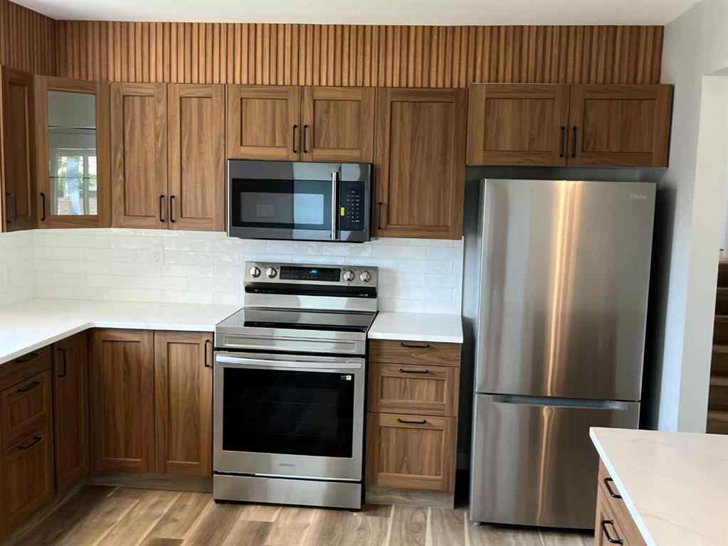 MLS® A2230253 - 71 Fyffe Road SE in Fairview Calgary, Residential